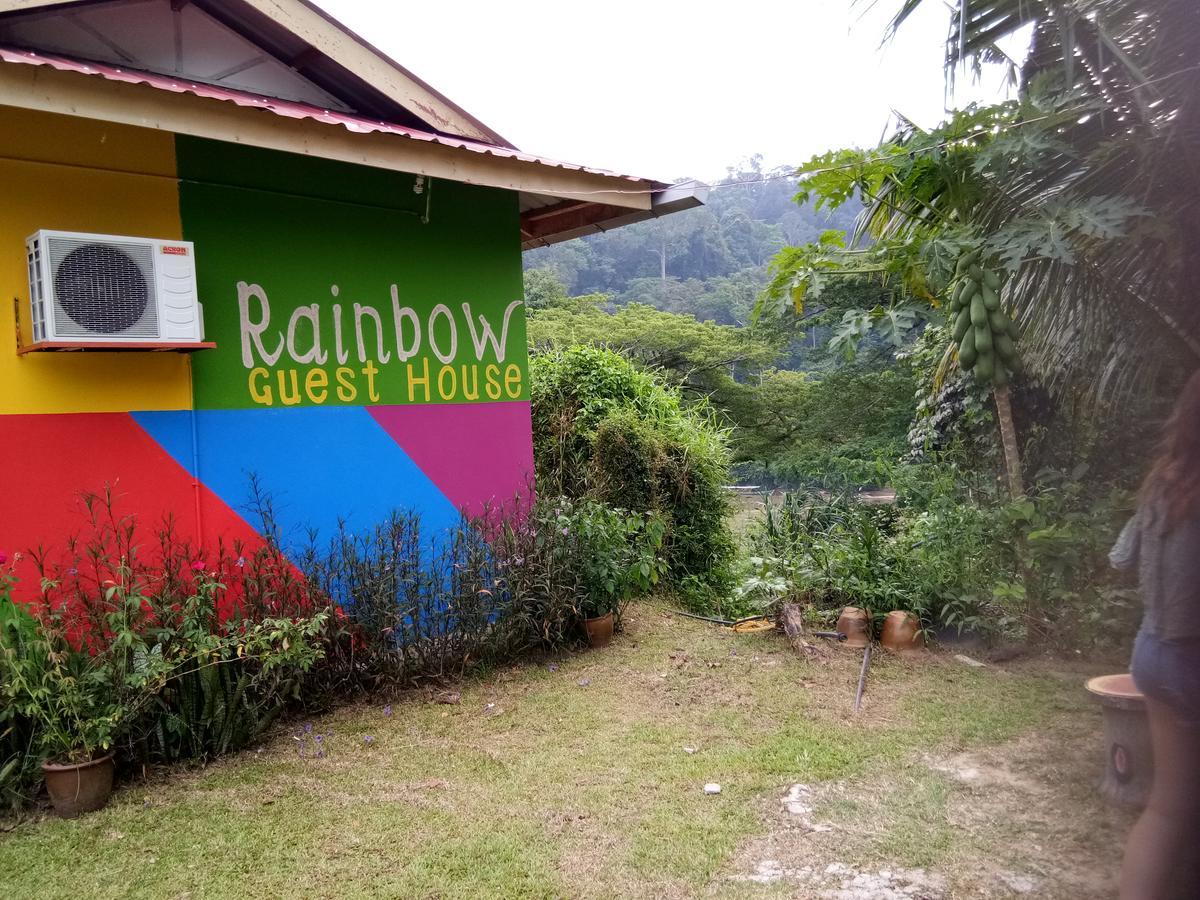 Taman Negara Rainbow Guest House Kuala Tahan Dış mekan fotoğraf